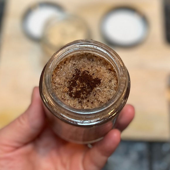 Golden Healing Apothecary🫶🏼1oz Sugar Scrubs🫶🏼Handcrafted - Picture 8 of 8